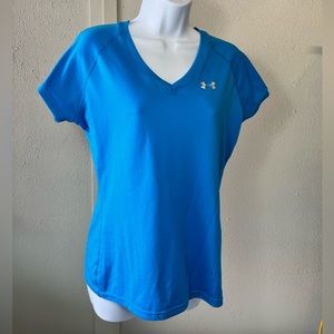 Sold….UNDER ARMOUR Heat Gear Women’s Top Semi-Fitted